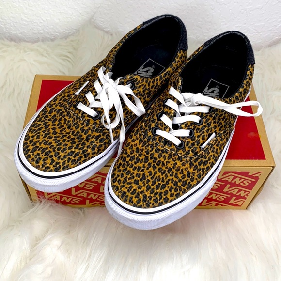 vans mini leopard
